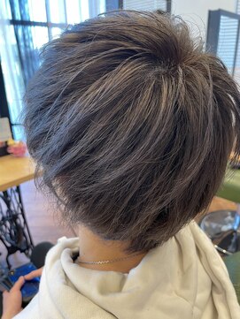 コンチャス(Conchus) シルバーマッシュウルフ