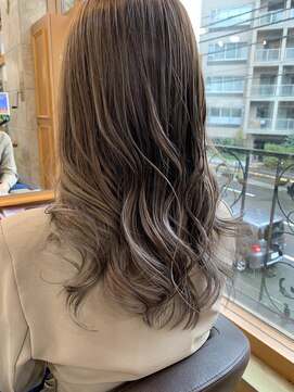 シャンティ 琴似店(Shanti) ハイライト×シルバー