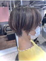 リーオオサカ(Lee Osaka)&nbsp;【Lee大阪店】おとな可愛いマッシュショート/新出奈津樹