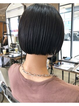 ブリックバイブレイス 千葉 千葉中央(brick by brace) ミニボブ  stylist 和久井勇介