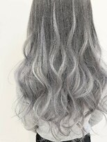 グロウ 大井町(grow)&nbsp;《grow 大井町》ブリーチ×ホワイトグラデーション