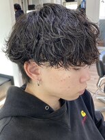 ウェイビーエフティフィフス 横浜西口(WAVEY ft.fifth)&nbsp;波巻きスパイラルツイストスパイラルパーママッシュメンズヘア