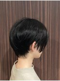 ショートボブ