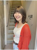 オリーブグレージュ／おくれ毛