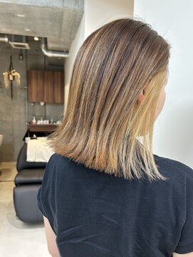 ソルドット バイ オハナ(sol.by ohana) 30代40代５０代女性白髪ぼかしハイライトスタイル　ボブ