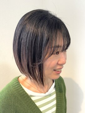 シフォン(CHIFFON) ミニボブの毛先カラー