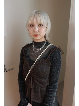 ユルク トウキョウ(jurk tokyo) ウルフカット＆ホワイトブランドカラー