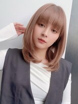 ヴェイン 渋谷(vain)&nbsp;ダブルカラー　透明感カラー　アッシュベージュ　レイヤーカット