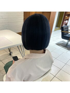 ヴァンカウンシル 春日井店(VAN COUNCIL) 切りっぱなしボブ