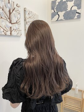 ジジ チーク 栃木(Gigi cheek) ・くすみべージュ