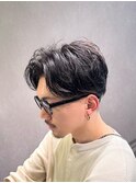 メガネにも合うセンターパート毛流れパーマ【suiw】昭和町