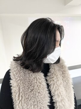 マスカリ(muscali) #イメチェン#外ハネボブ#丸型#ホワイトグレージュ#ミニウルフa16