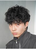 難波ツイストパーマメンズスパイラルパーマフェザーショート色気