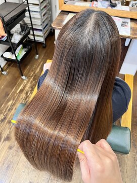 ル コワン ククー(Le coin coucou) 酸性ストレート