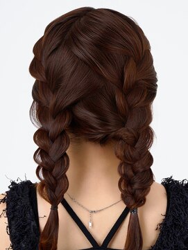 はればれ 桜木町 関内(8080) 31.編み込み