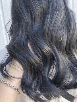 ルッソカナン(Lusso canaan) 艶感アッシュパープルレイヤーカット