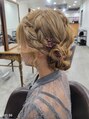ビバラヘアー(VIVA LA HAIR) ヘアアレンジのご予約の受付は電話のみとさせて頂いております。