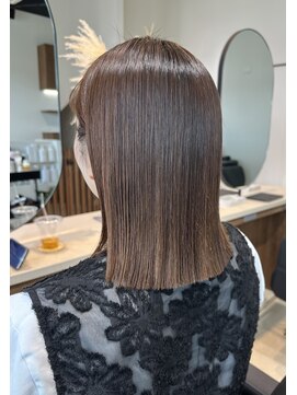 ノド(nodo.) 切りっぱなしボブ