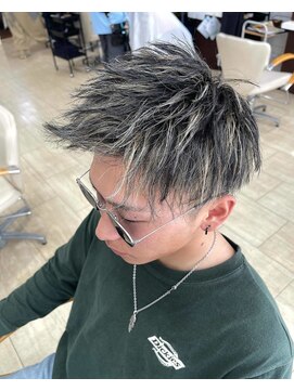 men's salon Gaudi 西宮北口店【メンズサロン ガウディ】【4月3日OPEN（予定）】 金メッシュ×短髪