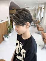 ラシク(racic)&nbsp;【racic】メンズセンターパート×ハイライトデザイン
