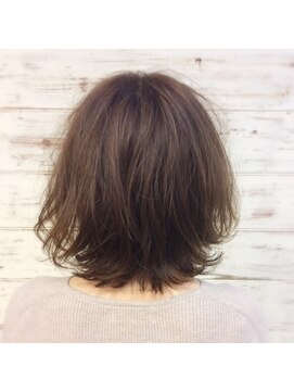 ミニム ヘアー(minim hair) 外国人風ボブ♪