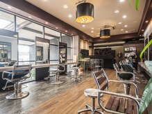 木曜はPM21:00まで営業しております。お仕事帰りにご利用下さい