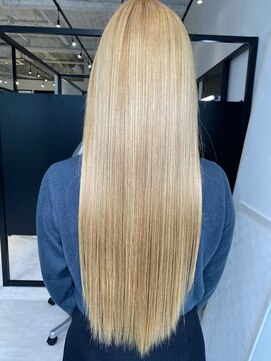 エミュスト(Emuest) 伸ばしかけヘア