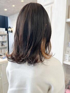 キャアリー(Caary) 福山市美容室Caary人気 レイヤーセミディボブ インナーカラー