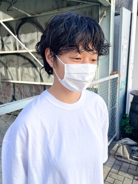 トゥコ(tuco) ショートヘア　ショートパーマ　黒髪　ショートヘア