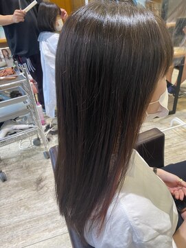 トレ(tre.) 甲子園口/髪質改善/縮毛矯正/ハイライト/酸性ストレート/美容室