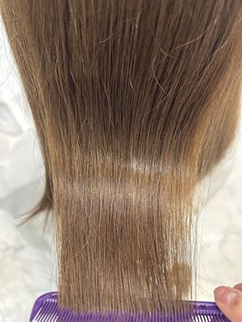 エスカーラ 表参道(THE ESCALA) ＠shino_ne197/グレージュカラー/アッシュベージュ/ベージュ