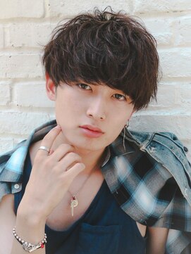 アルファ 新宿(alpha) フェザーパーマ/刈り上げセンターパート/サーフカール[新宿]