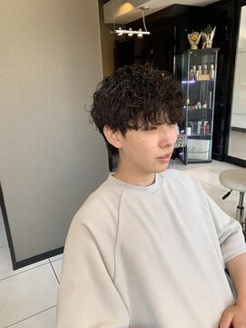 アイズ 海老名(AIZU) 波巻きパーマ　波巻きスパイラルパーマ　刈り上げないマッシュ