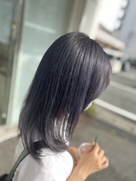 シャルム バイ アローズ 久留米店(CHARM BY AROSE) 大人可愛いラベンダーアッシュ×レイヤーカット