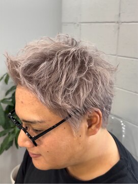 刈部倶楽舞 ハイトーンスパイキーショート!