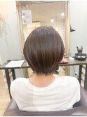 ショートボブ