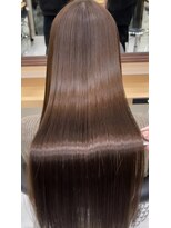 ミユーズ 表参道(Miyu's)&nbsp;美髪ストレート 美髪ロング 縮毛矯正 地毛風ストレート 艶髪