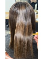 ロティー(loty)&nbsp;【あかね】髪質改善ストレート