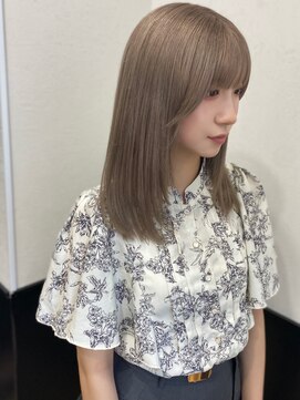 ラグナ(LAGUNA) 【ミルクティーベージュ/ブリーチ/ミディアム/10代/20代】