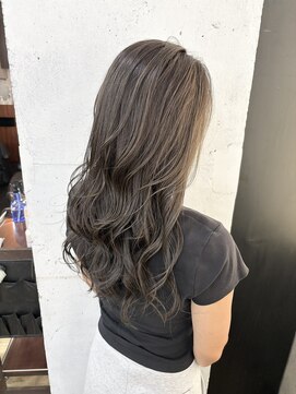 ピフデザイン(pifdesign) 透明感のあるアッシュから