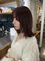 テイ(tei)&nbsp;ピンクカラー/ツヤ髪/大人ヘア/韓国風/外ハネボブ/レイヤー