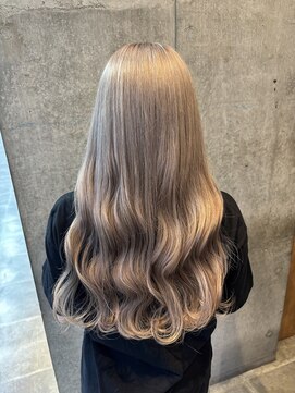 黒髪カタログ/クラゲヘアー/オリーブグレー/千葉