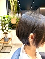 ウトカ(utoca) 耳掛けしやすいショート