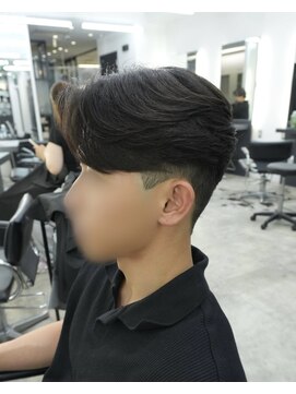 カンゴール サロン トウキョウ セントラル 原宿(KANGOL SALON TOKYO CENTRAL) ニュアンスフェザーパーマ