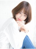 エアリーショート グレージュ 透明感カラー  Lutia