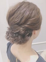 大人ルーズ シニヨン