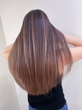 ジゼル(gisele) （小山）バレイヤージュ