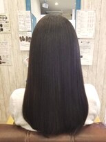 ヘアー リラクゼーション ドロップ(Hair relaxation drop) ハイダメージとサヨナラ♪専用縮毛矯正《鶴見》