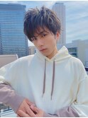 シンプル黒髪くせ毛風パーマ/ツーブロックマッシュショート