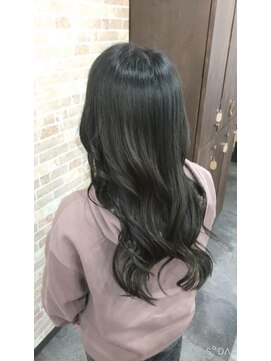 メルティエ(Mertie) カーキグレージュ【グレージュ 錦糸町】